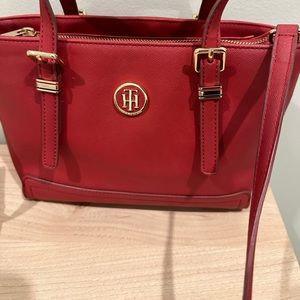 Tommy Hilfiger bag